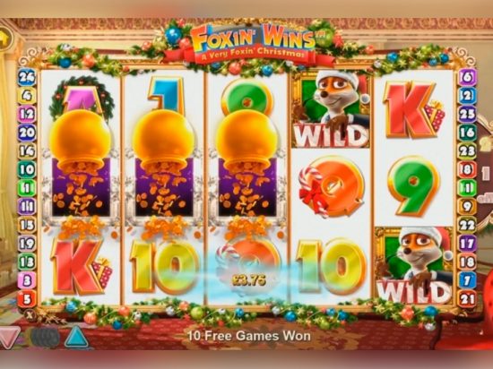 Foxin’ Wins: A Very Foxin’ Christmas slot game image